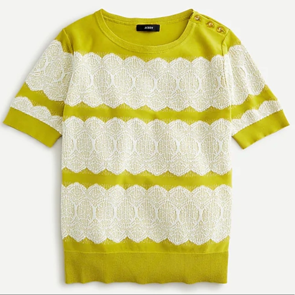 Short sleeve sweater with lace stripe